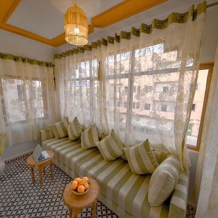 Hotel Riad Amlal 우아르자자테 외부 사진